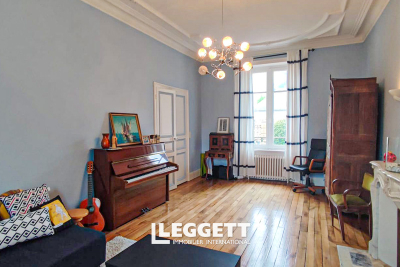 Maison &agrave; vendre &agrave; ST-MALO  - 10 pi&egrave;ces - 210 m&sup2; 