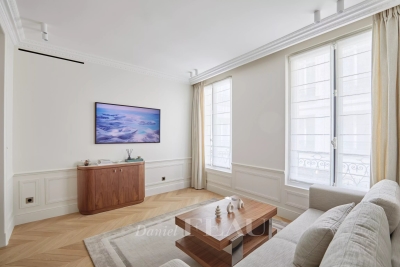Appartement à louer à PARIS 8EME Picpus 15 - 2 pièces - 40 m² 