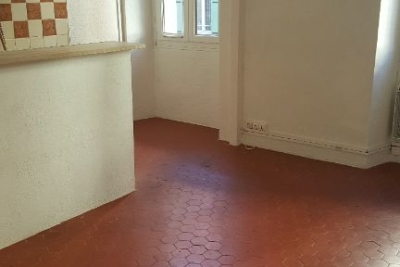 Appartement à louer à SALERNES  - 1 pièces - 30 m² 