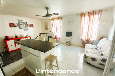 Appartement à vendre à HYÈRES  - 2 pièces - 45 m² 