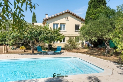 Maison &agrave; vendre &agrave; REMOULINS  - 6 pi&egrave;ces - 130 m&sup2; 