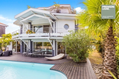 House for sale in LANTON  - 4 rooms - 300 m² 