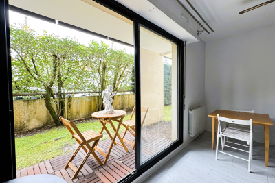 Appartement à vendre à BORDEAUX Saint-Pardon-de-Conques - 2 pièces - 47 m² 