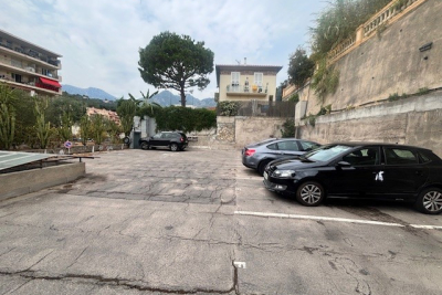 Parking/Garage à vendre 25000 euros 