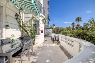 Appartement à vendre à CANNES  - 3 pièces - 110 m² 