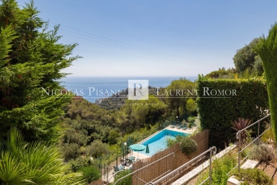 Maison à vendre à LA TURBIE  - 5 pièces - 140 m² 