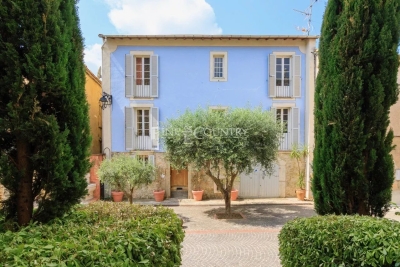 Maison à vendre à MONTAUROUX  - 10 pièces - 294 m² 
