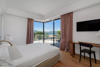 Villa à Saint-Tropez &agrave; louer à partir de 38 500 € / semaine, Photo 7