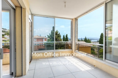 Appartement à vendre à BANDOL  - 4 pièces - 82 m² 