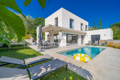 House for sale in VALBONNE  - 4 rooms - 140 m² 