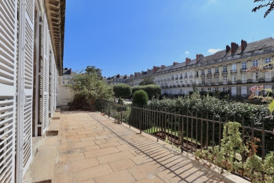 Appartement à louer à NANTES  - 4 pièces - 150 m² 