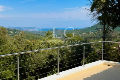 House for sale in MANDELIEU-LA-NAPOULE Le Roc Fleuri-Capitou (Jeanne d'Arc)  - 177 m² 