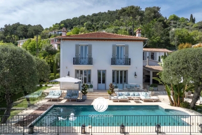 Maison à vendre à EZE  - 7 pièces - 280 m² 