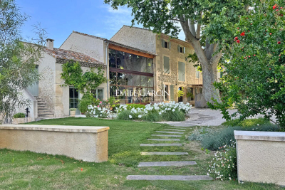 Maison &agrave; vendre &agrave; BOULBON  - 10 pi&egrave;ces - 360 m&sup2; 