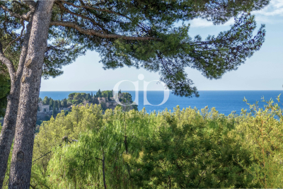 Maison à vendre à CASSIS  - 6 pièces - 141 m² 