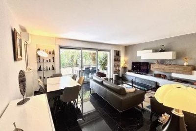 Appartement à vendre à LE CANNET  - 3 pièces - 91 m² 