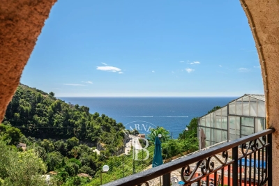 Appartement à vendre à EZE  - 4 pièces - 121 m² 
