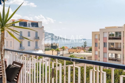 Appartement à vendre à BEAULIEU-SUR-MER La Californie - 4 pièces - 126 m² 