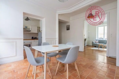 Appartement à vendre à PARIS 10EME Saint-Vincent de Paul 5 - 3 pièces - 72 m² 
