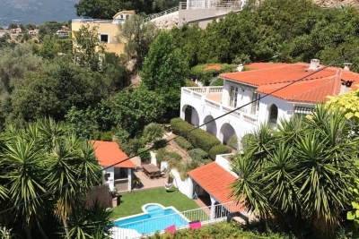 Maison à vendre à ASPREMONT  - 6 pièces - 223 m² 