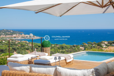 Maison à vendre piscine jardin vue mer climatisation 