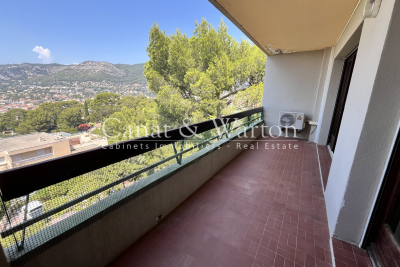 Apartment for sale in TOULON  - 3 rooms - 73 m² 