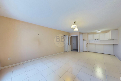 Appartement à vendre commerce centre nord 1 