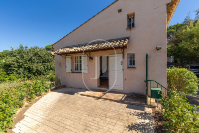 Appartement à vendre à STE-MAXIME Brunet - 2 pièces - 37 m² 