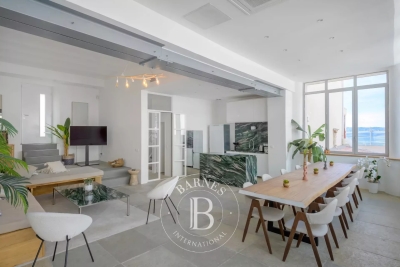 Maison &agrave; vendre &agrave; MARSEILLE 7EME  - 5 pi&egrave;ces - 185 m&sup2; 
