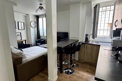 Commerce à vendre à PARIS 18EME Picpus 17 - 3 pièces - 42 m² 