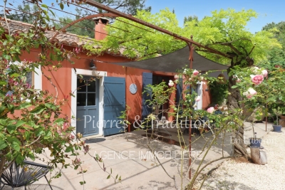 Maison &agrave; vendre &agrave; ROUSSILLON  - 6 pi&egrave;ces - 176 m&sup2; 