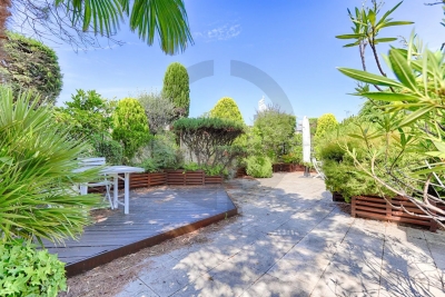 Appartement à louer à NEUILLY SUR SEINE Maurice Ravel - 7 pièces - 415 m² 