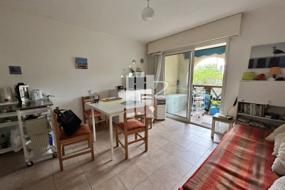 Appartement à vendre à FRÉJUS Centre - 2 pièces - 29 m² 