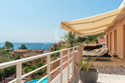 Appartement &agrave; vendre &agrave; MANDELIEU-LA-NAPOULE  - 4 pi&egrave;ces - 100 m&sup2; 