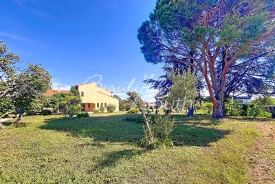 Maison à vendre à ILLE SUR TET Moulin à Vent - 7 pièces - 225 m² 