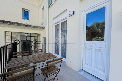 Appartement à vendre à CANNES Beausoleil Superieur - 2 pièces - 33 m² 
