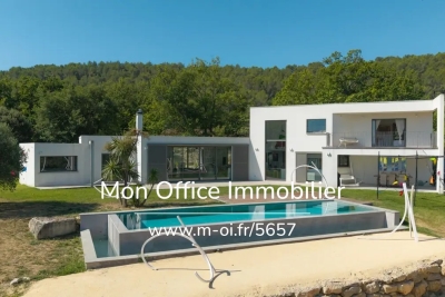Maison à vendre à AIX-EN-PROVENCE  - 7 pièces - 272 m² 