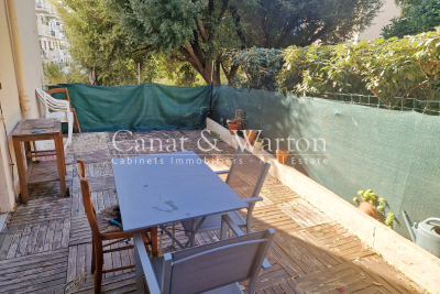 Apartment for sale in TOULON  - 3 rooms - 52 m² 