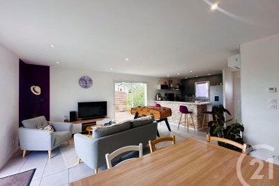 Maison à vendre à ST-ANDRÉ-DE-CUBZAC  - 4 pièces - 94 m² 