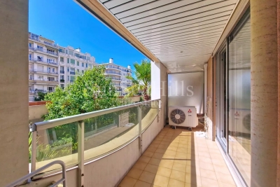 Apartment for sale in NICE Bottero - 3 rooms - 55 m² 