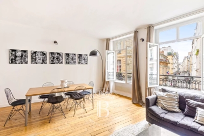 Appartement à vendre à PARIS 2EME Hopital Saint-Louis 8 - 4 pièces - 76 m² 