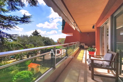 Appartement &agrave; vendre &agrave; GRASSE  - 3 pi&egrave;ces - 68 m&sup2; 