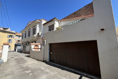 Maison à vendre à LÉZIGNAN-CORBIÈRES  - 7 pièces - 220 m² 