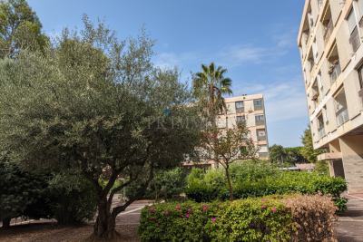 Appartement à vendre à FRÉJUS Ecarts - 5 pièces - 88 m² 