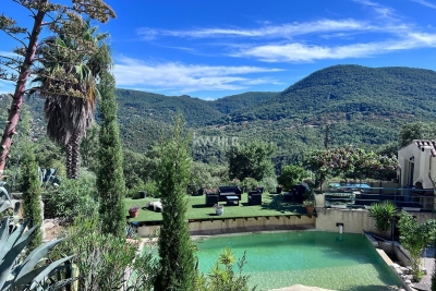 Maison à vendre maison parking chemin vie 