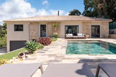 Maison à vendre piscine chauffage sol alpes maritimes 