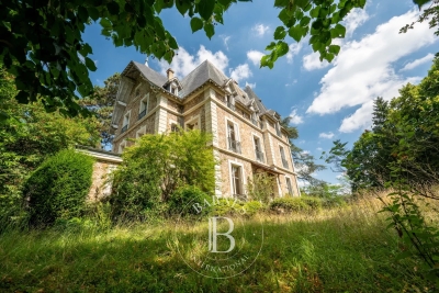 Maison &agrave; vendre &agrave; RUEIL MALMAISON  - 12 pi&egrave;ces - 512 m&sup2; 