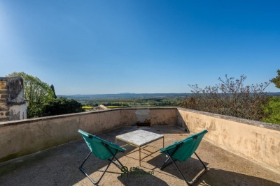 Maison à vendre à UZÈS Jardins de la Fontaine - 6 pièces - 155 m² 