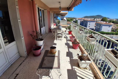 Appartement à vendre à LA GARDE  - 4 pièces - 80 m² 