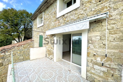 Maison à vendre à MOUSSAC  - 5 pièces - 120 m² 